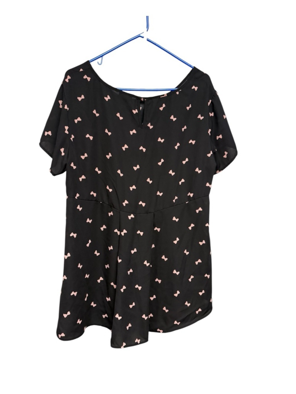 Torrid Black Bow Print Blouse Short Sleeve Flowy Top - Picture 4 of 6